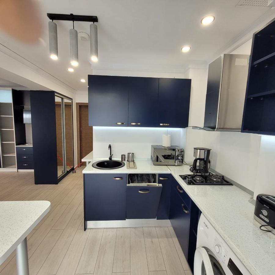 Studio 10 - Catedral Residence Bucharest - Free Parking Kültér fotó